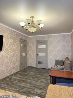 Продам двухкомнатную (2-комн.) квартиру, Калмыкова ул, 235, Нальчик г