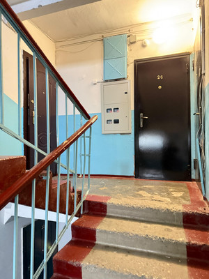 Продам двухкомнатную (2-комн.) квартиру, Калмыкова ул, 235, Нальчик г