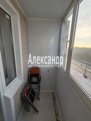 Продам трехкомнатную (3-комн.) квартиру, Тихорецкий пр-кт, 37, Санкт-Петербург г