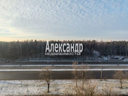 Продам трехкомнатную (3-комн.) квартиру, Тихорецкий пр-кт, 37, Санкт-Петербург г