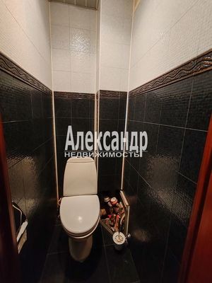 Продам трехкомнатную (3-комн.) квартиру, Тихорецкий пр-кт, 37, Санкт-Петербург г