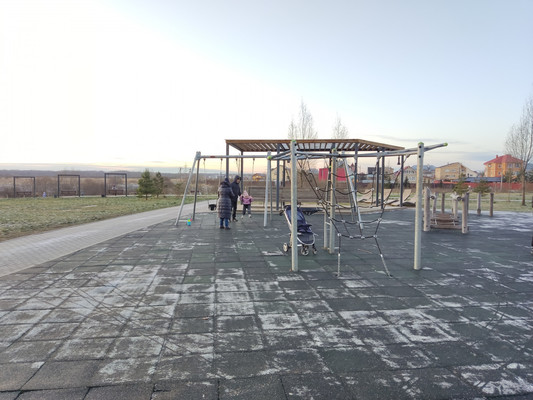 Продам однокомнатную (1-комн.) квартиру, Зелинского ул, 52к2, Великий Новгород г