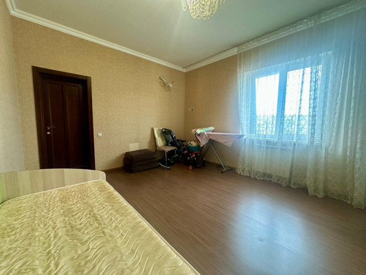 Продам многокомнатную квартиру, Ясная (Центральный р-н) ул, 9Б, Сочи г