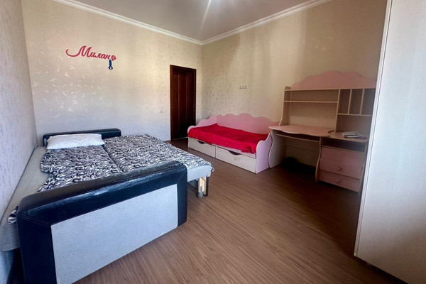 Продам многокомнатную квартиру, Ясная (Центральный р-н) ул, 9Б, Сочи г