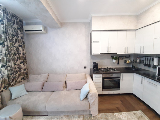 Продам двухкомнатную (2-комн.) квартиру, Анапская (Центральный р-н) ул, 5д, Сочи г