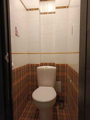 Продам трехкомнатную (3-комн.) квартиру, Карамзина ул, 25, Новороссийск г