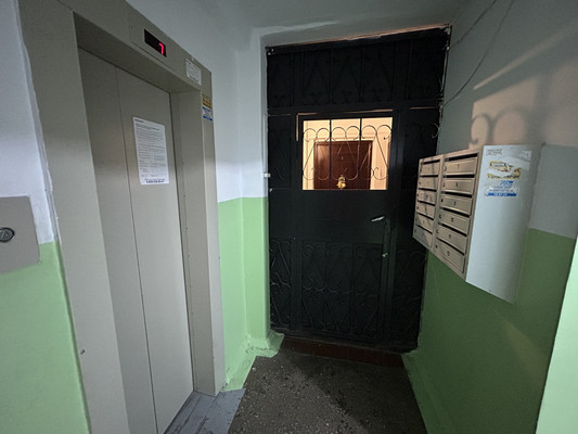 Продам трехкомнатную (3-комн.) квартиру, Карамзина ул, 25, Новороссийск г