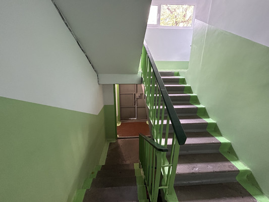 Продам трехкомнатную (3-комн.) квартиру, Карамзина ул, 25, Новороссийск г