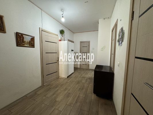 Продам трехкомнатную (3-комн.) квартиру, Шевченко ул, 12к1, Всеволожск г