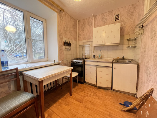 Продам двухкомнатную (2-комн.) квартиру, Московская ул, 115, Переславль-Залесский г