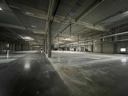 Сдам склад 9 000 м2, Родины ул, 9, Казань г