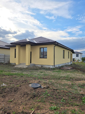 Продам дом, Черноморская ул, 96, Мирное с, 0 км от города