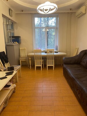 Продам многокомнатную квартиру, Окружной проезд, 12, Москва г