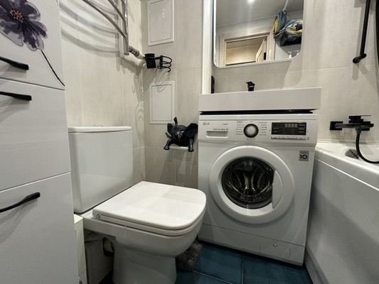 Продам однокомнатную (1-комн.) квартиру, Большевистский пер, 4а, Дмитров г