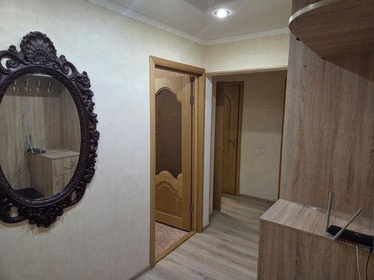 Продам двухкомнатную (2-комн.) квартиру, Победы пр-кт, 72кА, Казань г