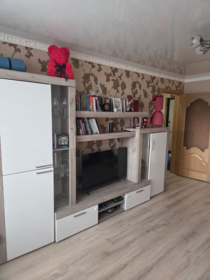 Продам двухкомнатную (2-комн.) квартиру, Победы пр-кт, 72кА, Казань г