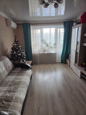 Продам двухкомнатную (2-комн.) квартиру, Победы пр-кт, 72кА, Казань г