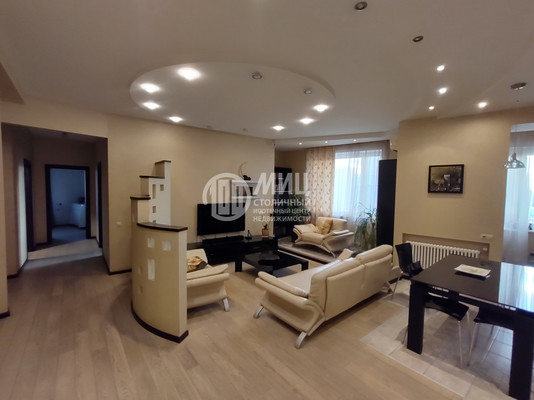 Продам трехкомнатную (3-комн.) квартиру, Коштоянца ул, 20к2, Москва г