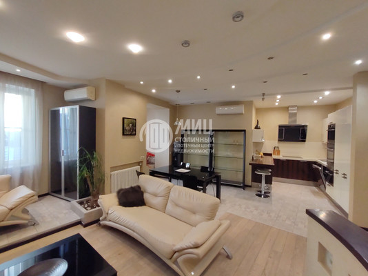 Продам трехкомнатную (3-комн.) квартиру, Коштоянца ул, 20к2, Москва г