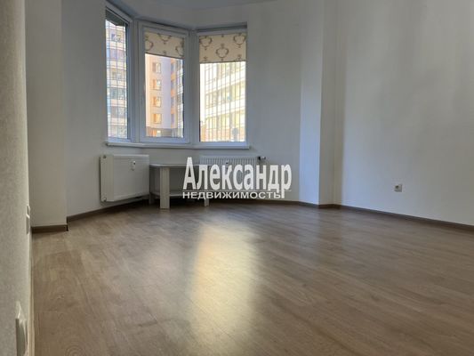 Продам однокомнатную (1-комн.) квартиру, Ветеранов пр-кт, 175к4, Санкт-Петербург г