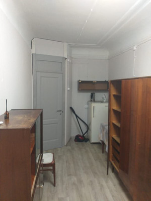 Сдам комнату в 6-комн. квартире, Марата ул, 76, Санкт-Петербург г