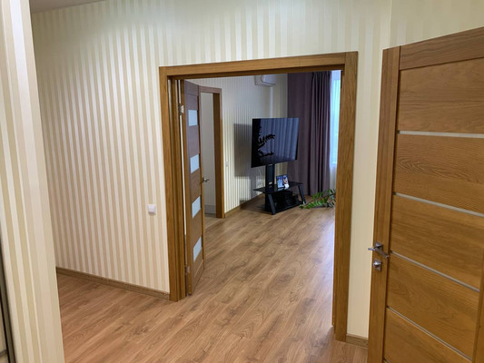 Продам трехкомнатную (3-комн.) квартиру, Чкалова ул, 18, Рязань г