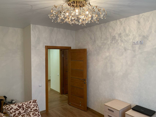 Продам трехкомнатную (3-комн.) квартиру, Чкалова ул, 18, Рязань г