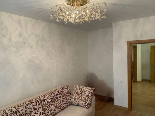 Продам трехкомнатную (3-комн.) квартиру, Чкалова ул, 18, Рязань г