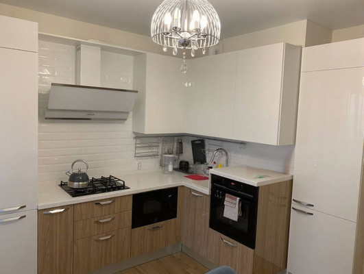 Продам трехкомнатную (3-комн.) квартиру, Чкалова ул, 18, Рязань г