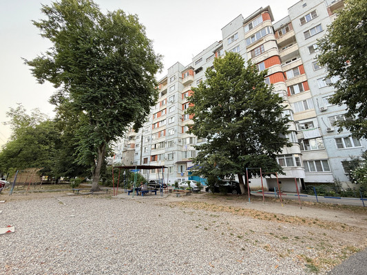 Продам многокомнатную квартиру, Кабардинская ул, 210, Нальчик г