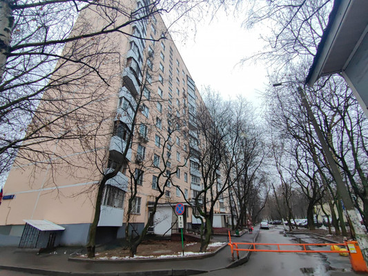 Продам двухкомнатную (2-комн.) квартиру, Кировоградская ул, 24к1, Москва г