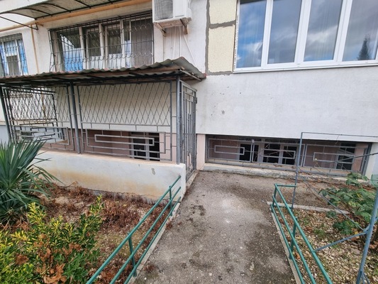 Продам коммерческое помещение 1 066,9 м2, Победы пр-кт, 44А, Севастополь г