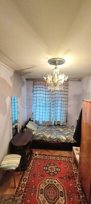 Продам двухкомнатную (2-комн.) квартиру, Болотниковская ул, 51к2, Москва г