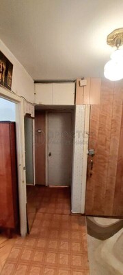 Продам двухкомнатную (2-комн.) квартиру, Болотниковская ул, 51к2, Москва г