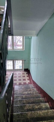 Продам двухкомнатную (2-комн.) квартиру, Болотниковская ул, 51к2, Москва г