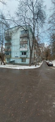 Продам двухкомнатную (2-комн.) квартиру, Болотниковская ул, 51к2, Москва г