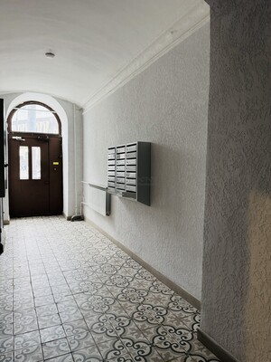 Продам двухкомнатную (2-комн.) квартиру, Кожевническая ул, 1Бс1, Москва г