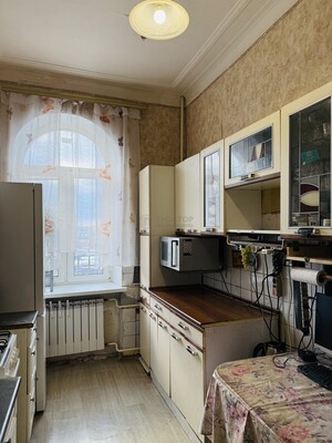 Продам двухкомнатную (2-комн.) квартиру, Кожевническая ул, 1Бс1, Москва г