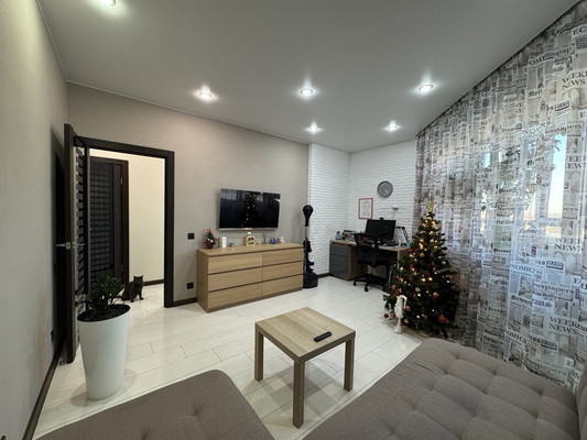 Продам двухкомнатную (2-комн.) квартиру, Дмитровская ул, 30, Базарово д