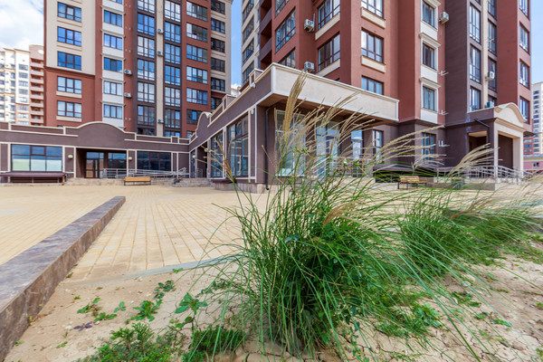 Продам трехкомнатную (3-комн.) квартиру, Крымской весны ул, 5к7, Мирное с