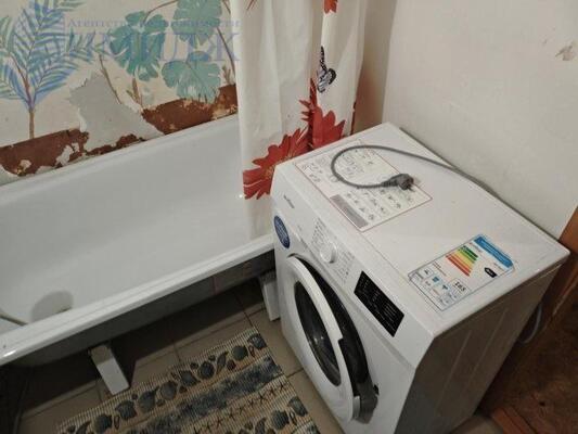 Сдам однокомнатную (1-комн.) квартиру, 60 лет Образования СССР пр-кт, 42, Красноярск г