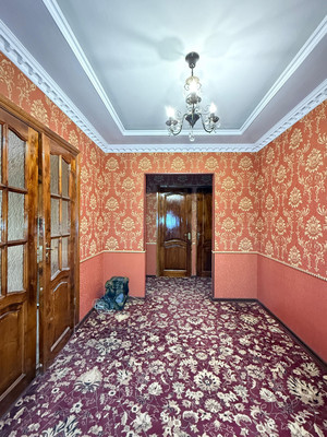 Продам трехкомнатную (3-комн.) квартиру, Шогенова ул, 18, Нальчик г