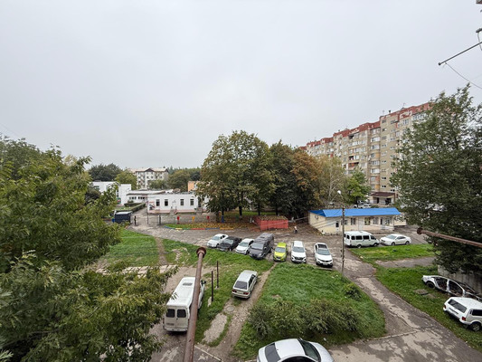 Продам трехкомнатную (3-комн.) квартиру, Шогенова ул, 18, Нальчик г