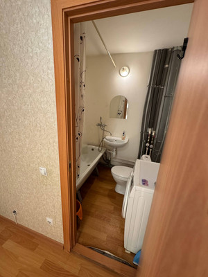 Продам однокомнатную (1-комн.) квартиру, Заречная ул, 45к2, Парголово п