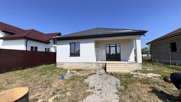 Продам дом, Мироненко ул, Крымск г, 0 км от города