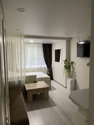 Продам однокомнатную (1-комн.) квартиру, Первомайская (Центральный р-н) ул, 27, Сочи г