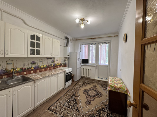 Продам однокомнатную (1-комн.) квартиру, Урицкого ул, 148, Армавир г