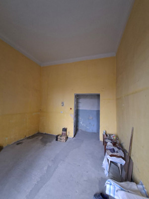 Продам однокомнатную (1-комн.) квартиру, Жуковского ул, 26, Симферополь г