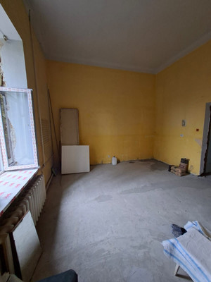 Продам однокомнатную (1-комн.) квартиру, Жуковского ул, 26, Симферополь г