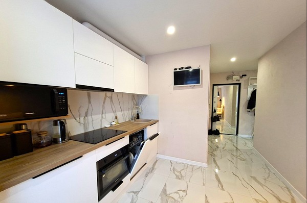 Продам двухкомнатную (2-комн.) квартиру, Генерала Павлова ул, 28, Калининград г